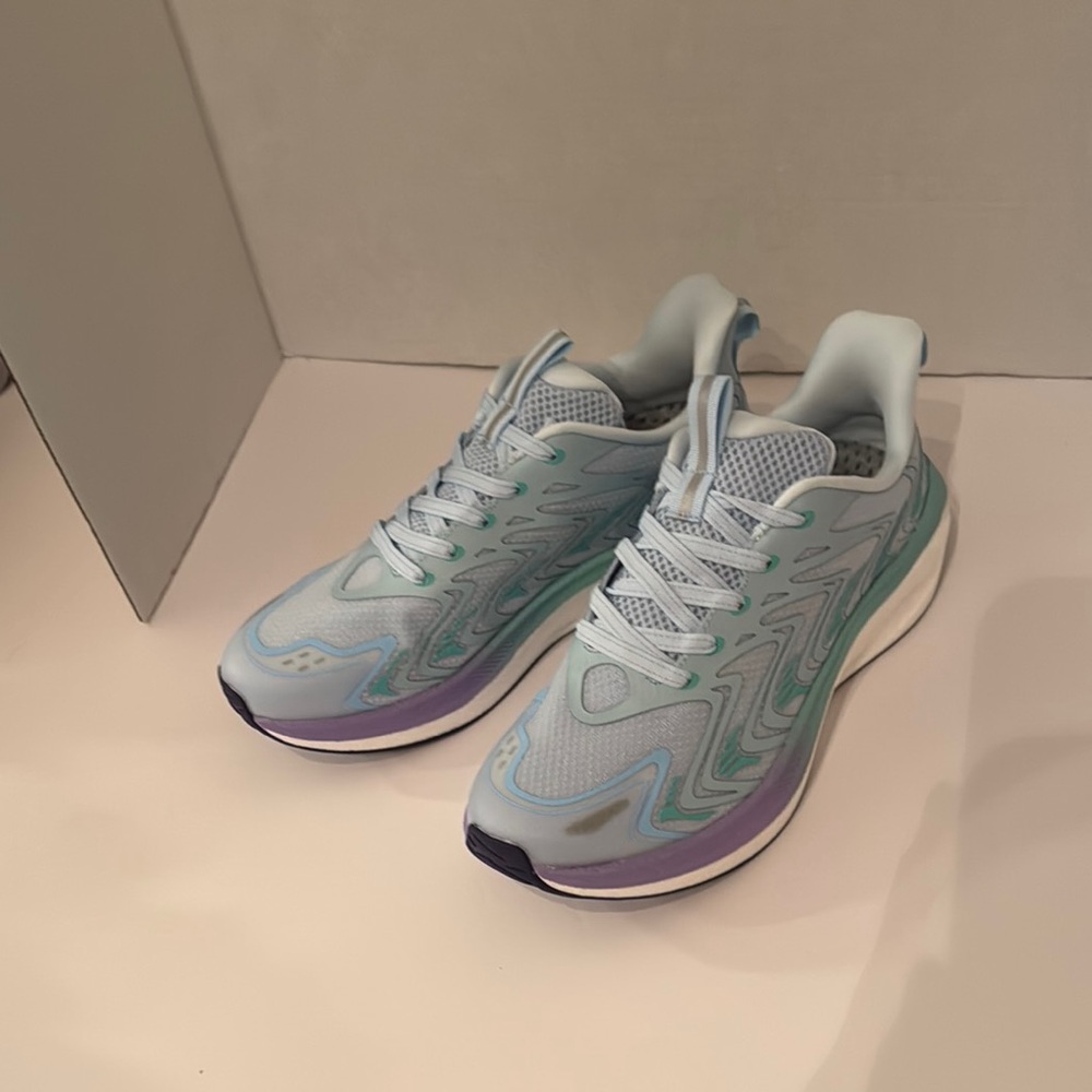 Sky Blue Women's Size 10 Running Shoes New!